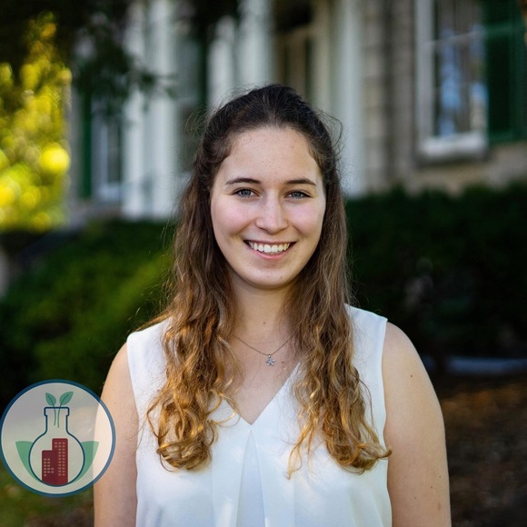 Meet your Posher, Daniella - Picture 1 of 1